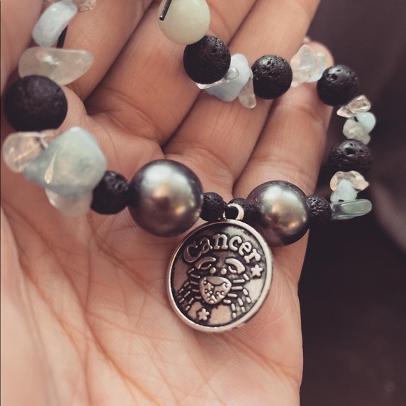 Once upon a hex bracelet- Zodiac Collection - Picture 3 of 8